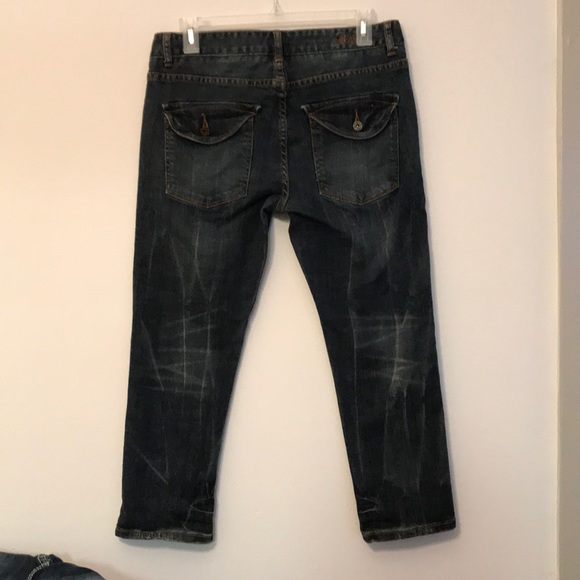 C & V Jean Capris - Picture 4 of 8